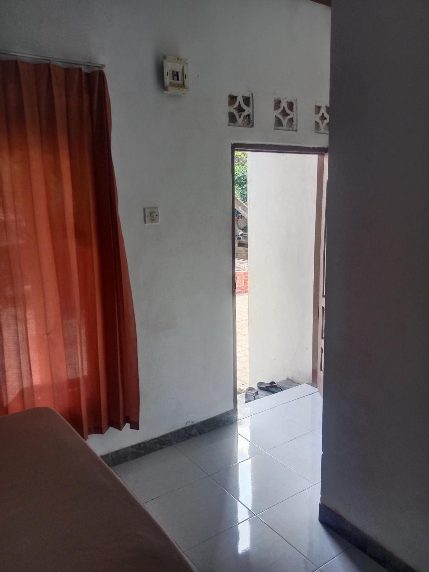 Ramdan Homestay Kuta  Exterior photo