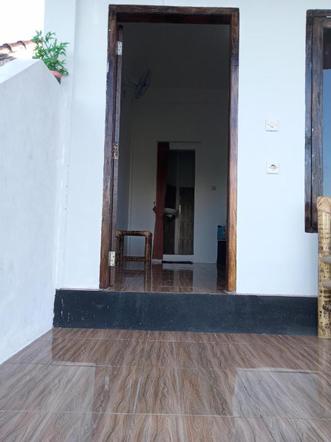 Ramdan Homestay Kuta  Exterior photo