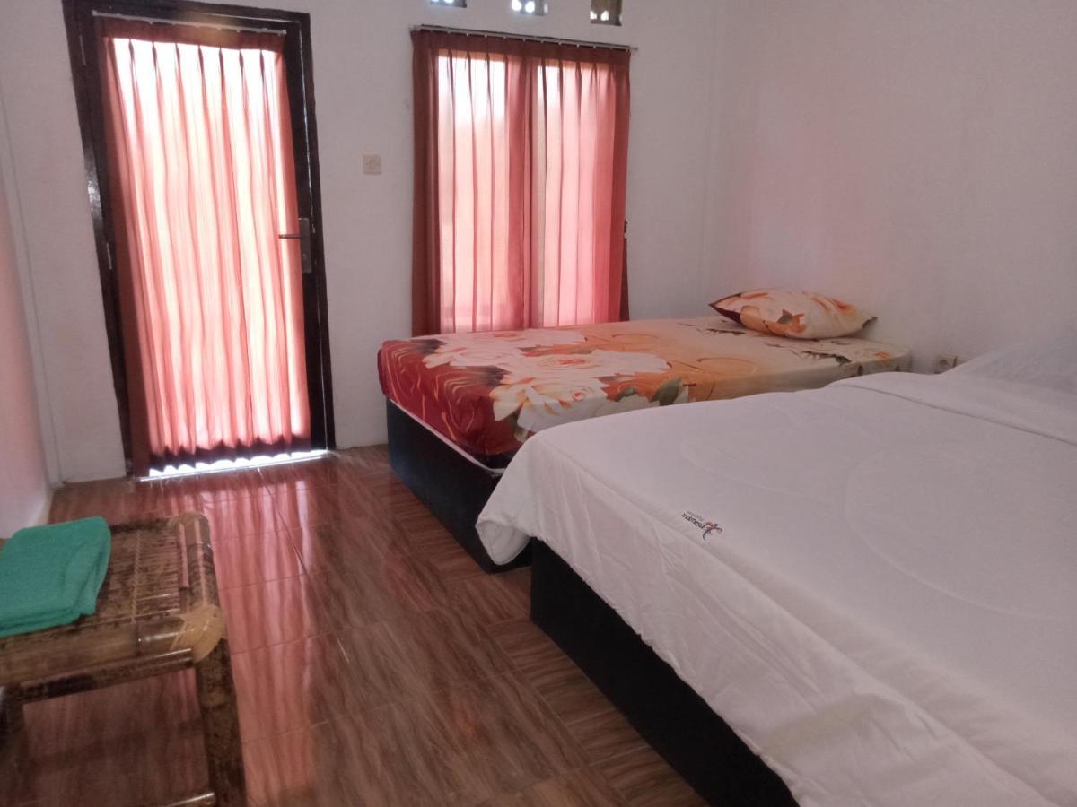Ramdan Homestay Kuta  Room photo